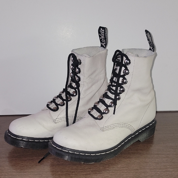 Dr. Martens Shoes - Dr. Martens